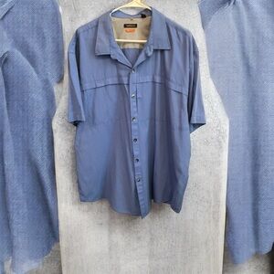 Men’s Button Short Sleeve Shirt